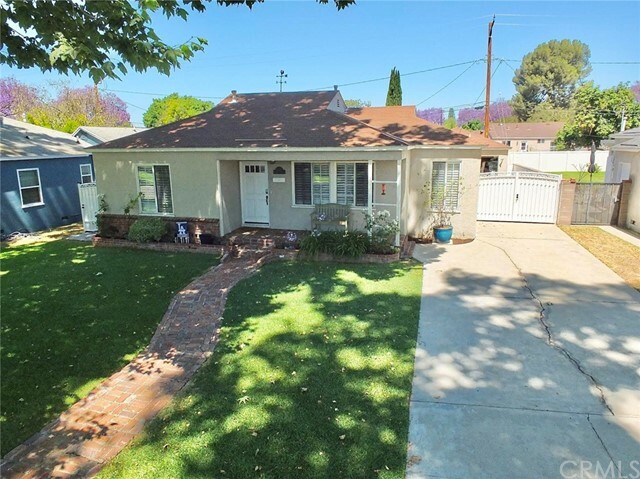 Property Photo: 9439 Homage Avenue CA 90603