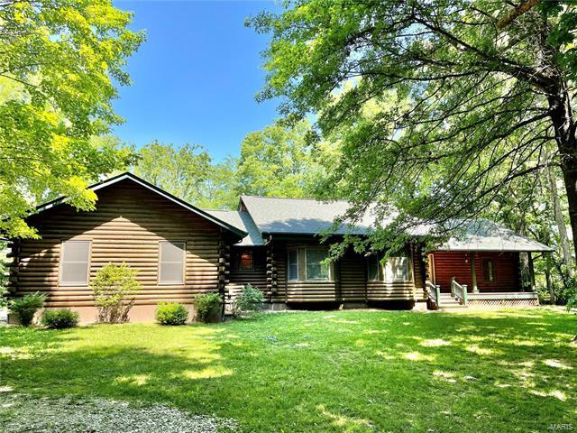 Property Photo: 3043 Stipes Ln 62025