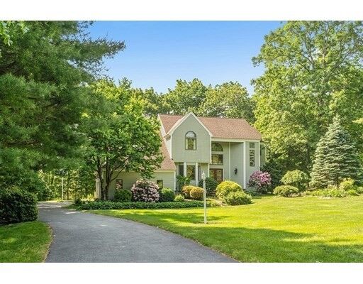 Property Photo:  260 Candlestick Road  MA 01845 