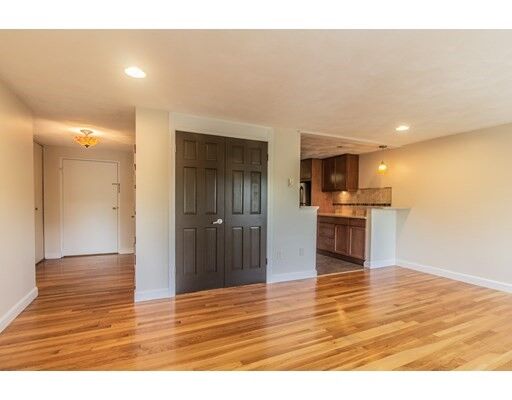 Property Photo:  260 Tremont St 21  MA 02176 