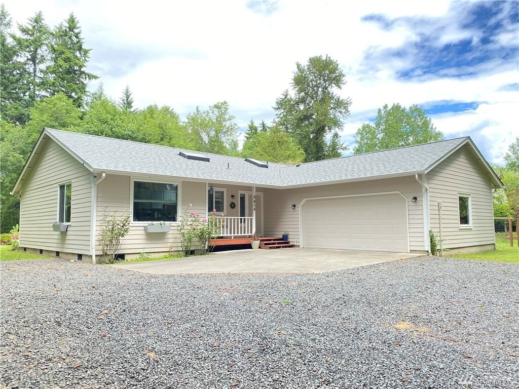 Property Photo:  5414 70th Ave NE  WA 98516 
