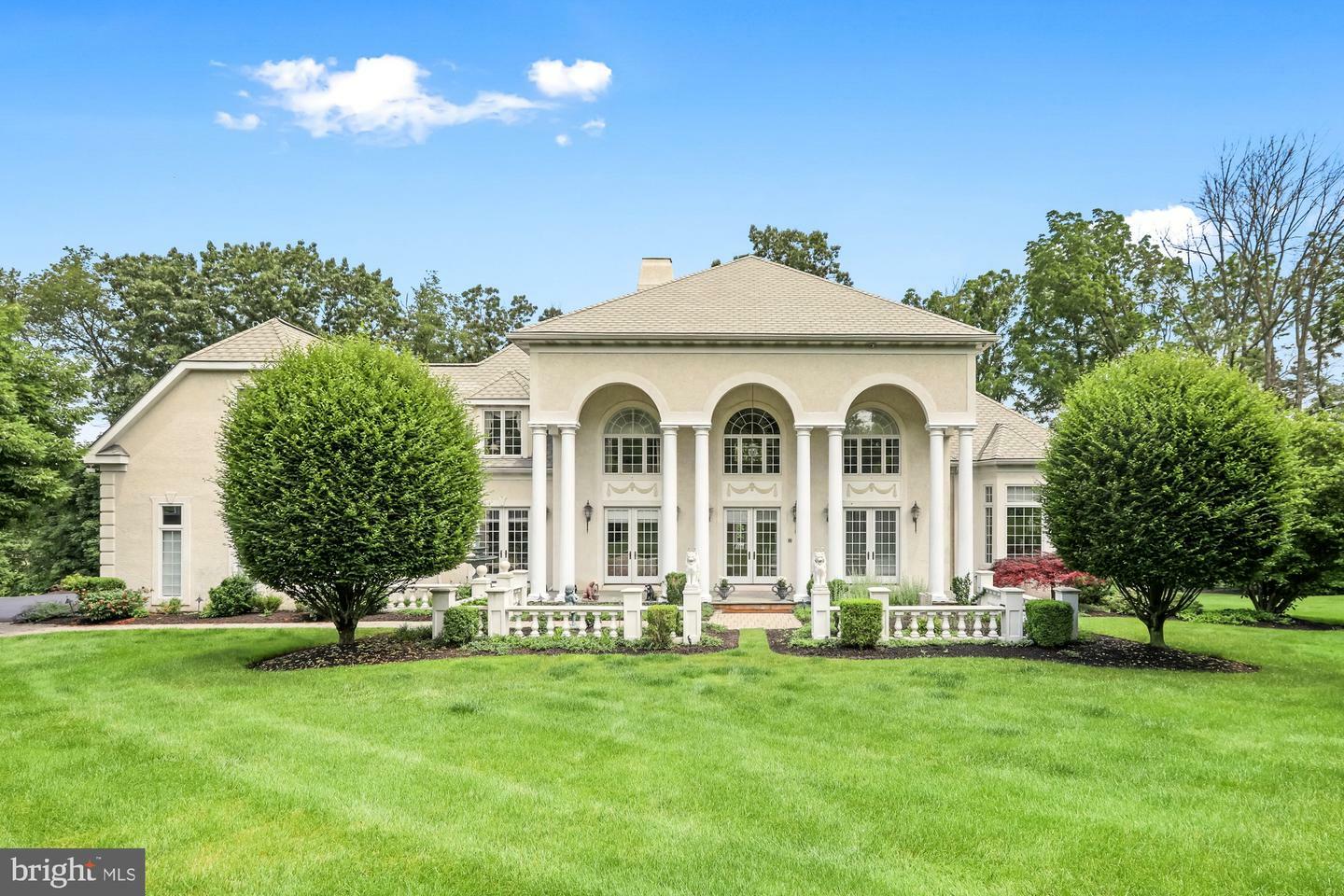 Property Photo:  1 Colts Neck Drive  PA 18940 