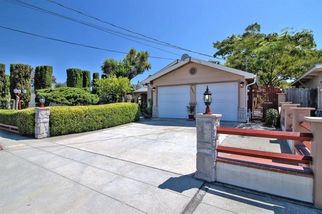 Property Photo: 36663 Munyan Street CA 94560