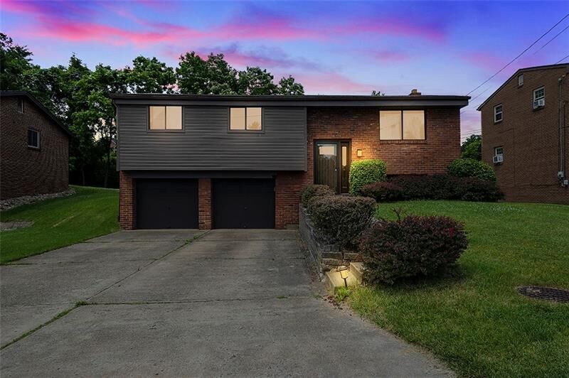 Property Photo:  104 Castle  PA 15122 