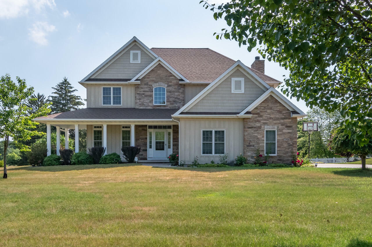 Property Photo:  3759 Derry Drive  MI 49085 