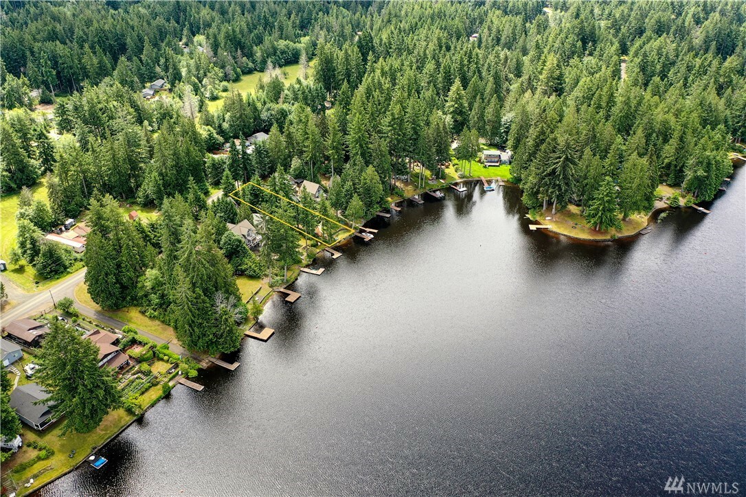 Property Photo:  971 E Timberlake East Dr  WA 98584 