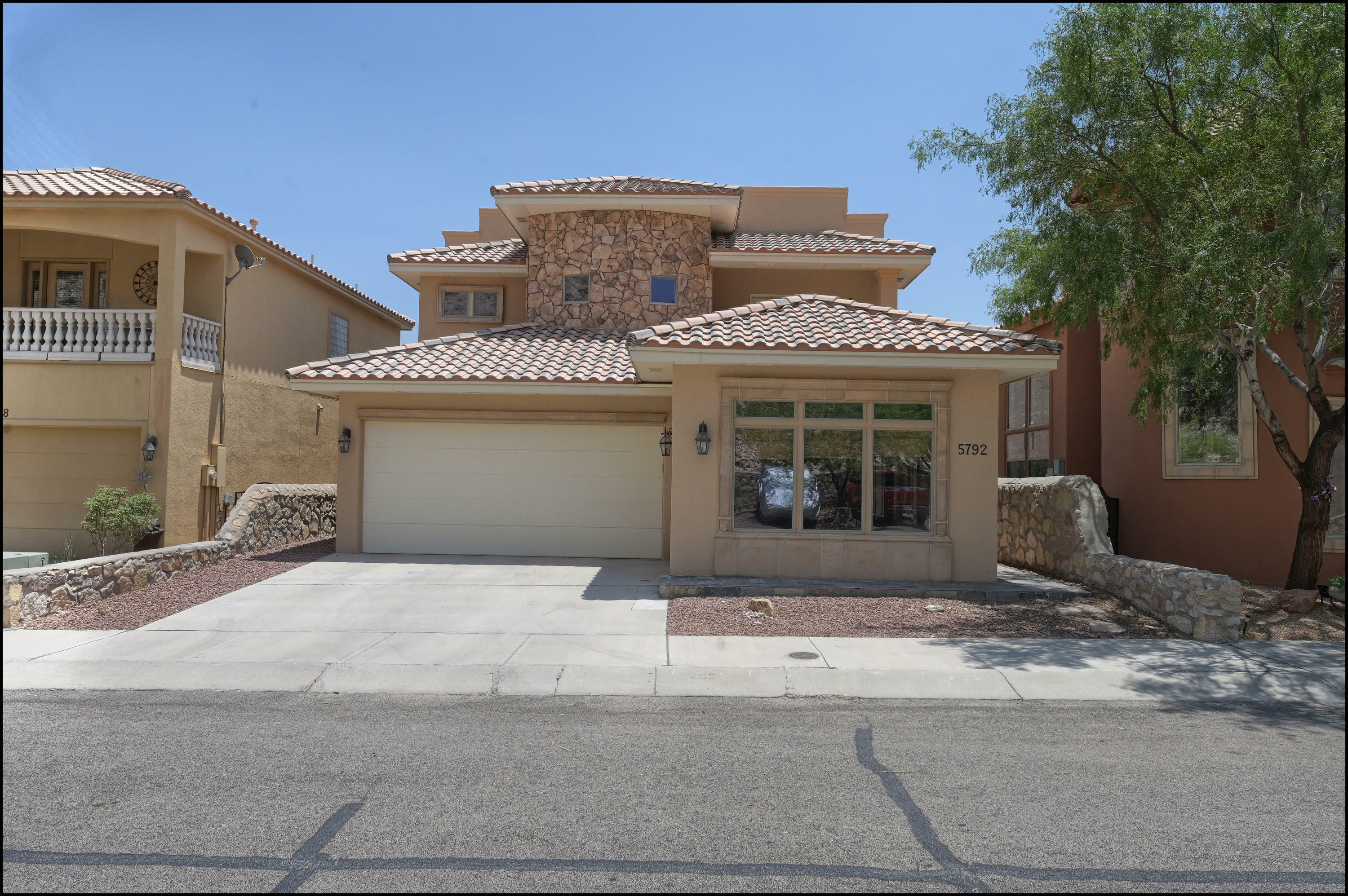 Property Photo: 5792 Teresa Del Mar TX 79912