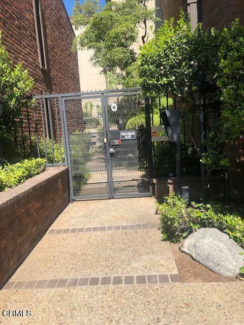 Property Photo: 700 S Lake Avenue 133 CA 91106