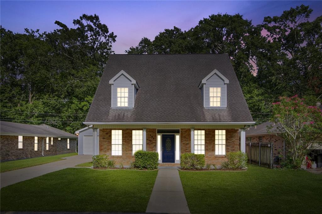 Property Photo:  409 Wiegand Drive  LA 70094 