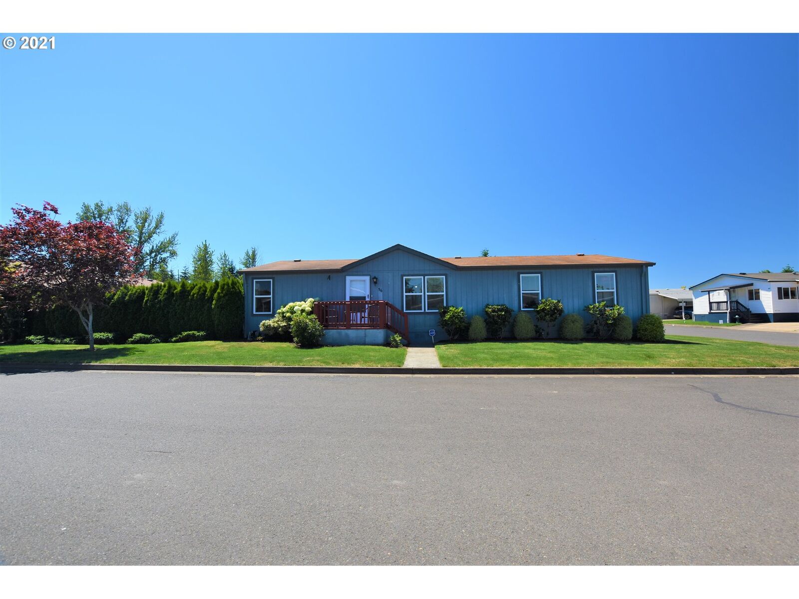 Property Photo: 310 Pitney Ln 56 OR 97448