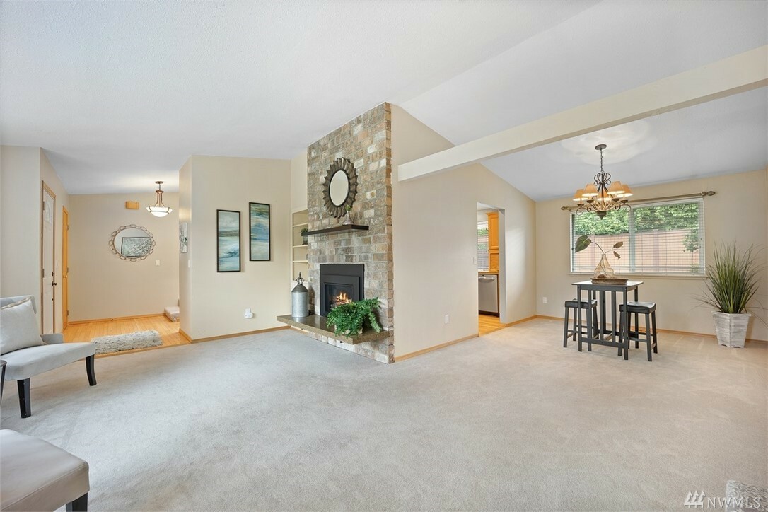 Property Photo: 2611 210th Ave E WA 98391