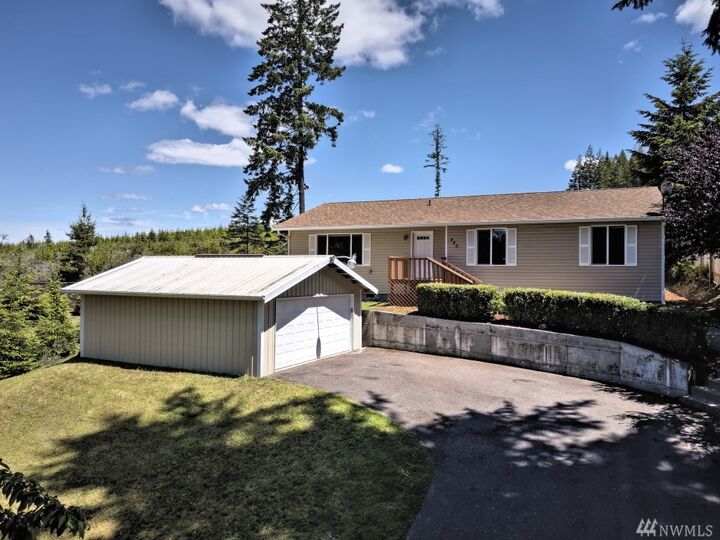 440 E Olympic Drive  Grapeview WA 98546 photo