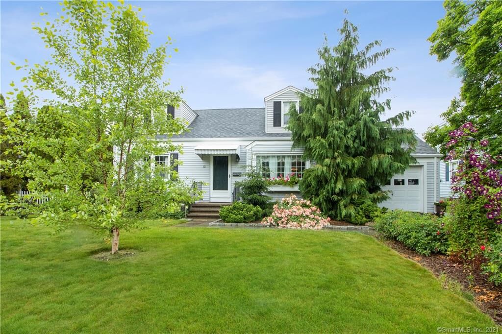 Property Photo: 12 Dawes Street CT 06460