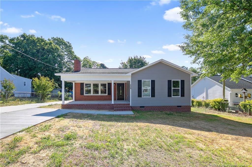 Property Photo: 208 N Wright Street NC 28376
