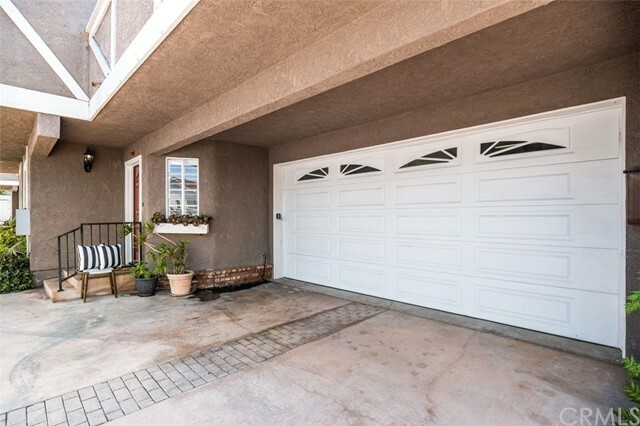 Property Photo:  2110 Rockefeller Lane A  CA 90278 