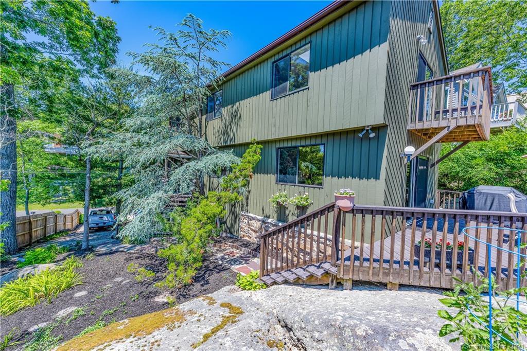 Property Photo: 33 Meadow Street CT 06512