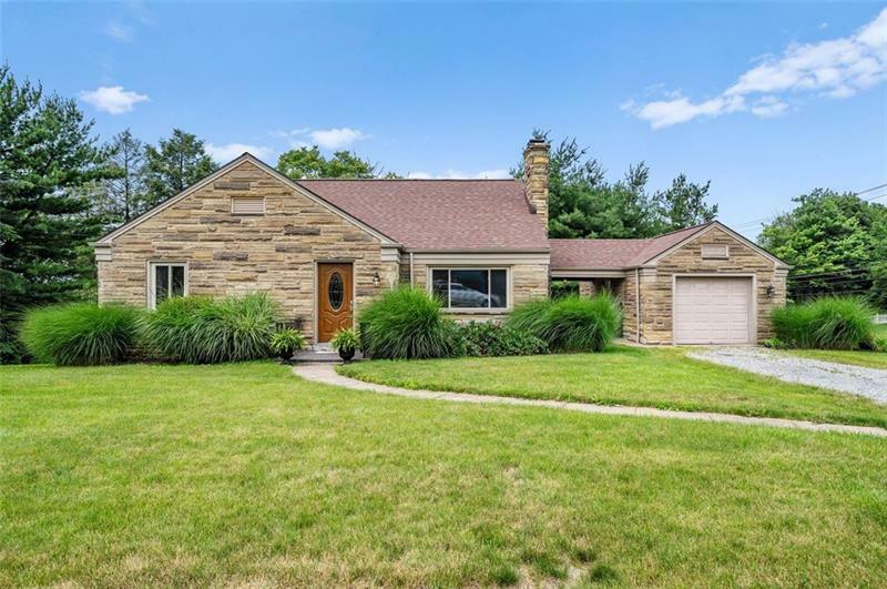 Property Photo: 2825 Wynnland Road PA 15116