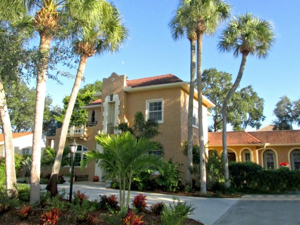 Property Photo: 337 Ponce De Leon Avenue FL 34285