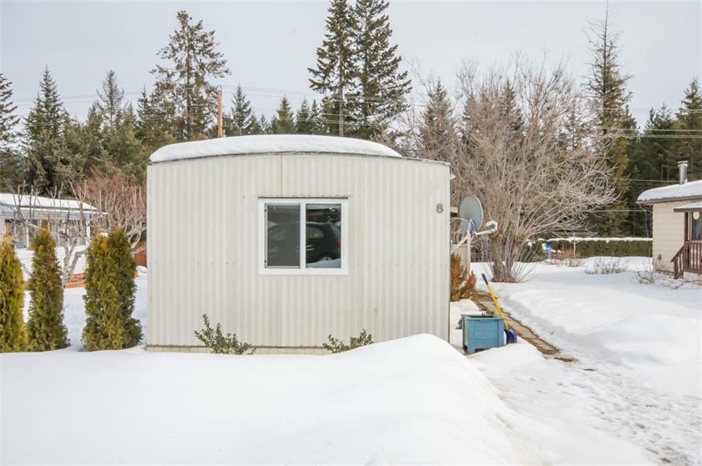 Property Photo: 1361 30th Street SE 8 BC V1E 2N4