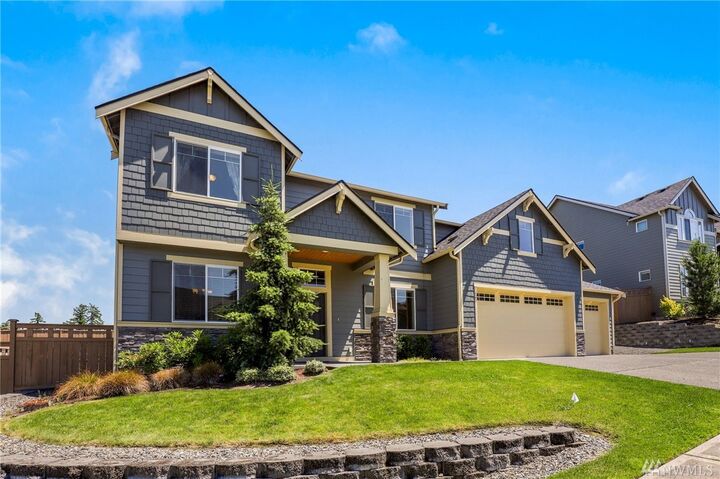 Property Photo:  1421 39th St SE  WA 98372 