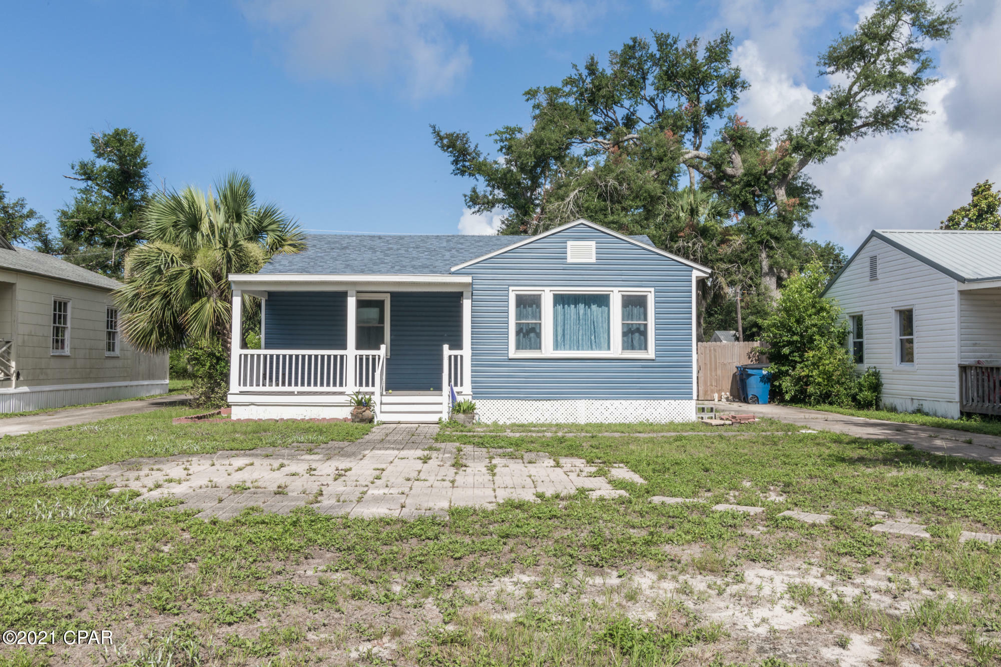 Property Photo:  213 Linda Avenue  FL 32401 