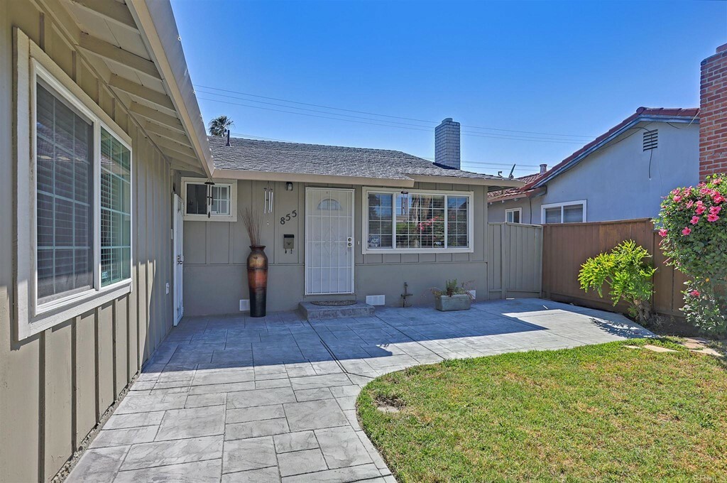 Property Photo:  855 Peter Pan Avenue  CA 95116 