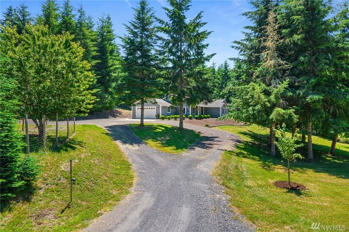 Property Photo: 227 Sholes Dr WA 98532