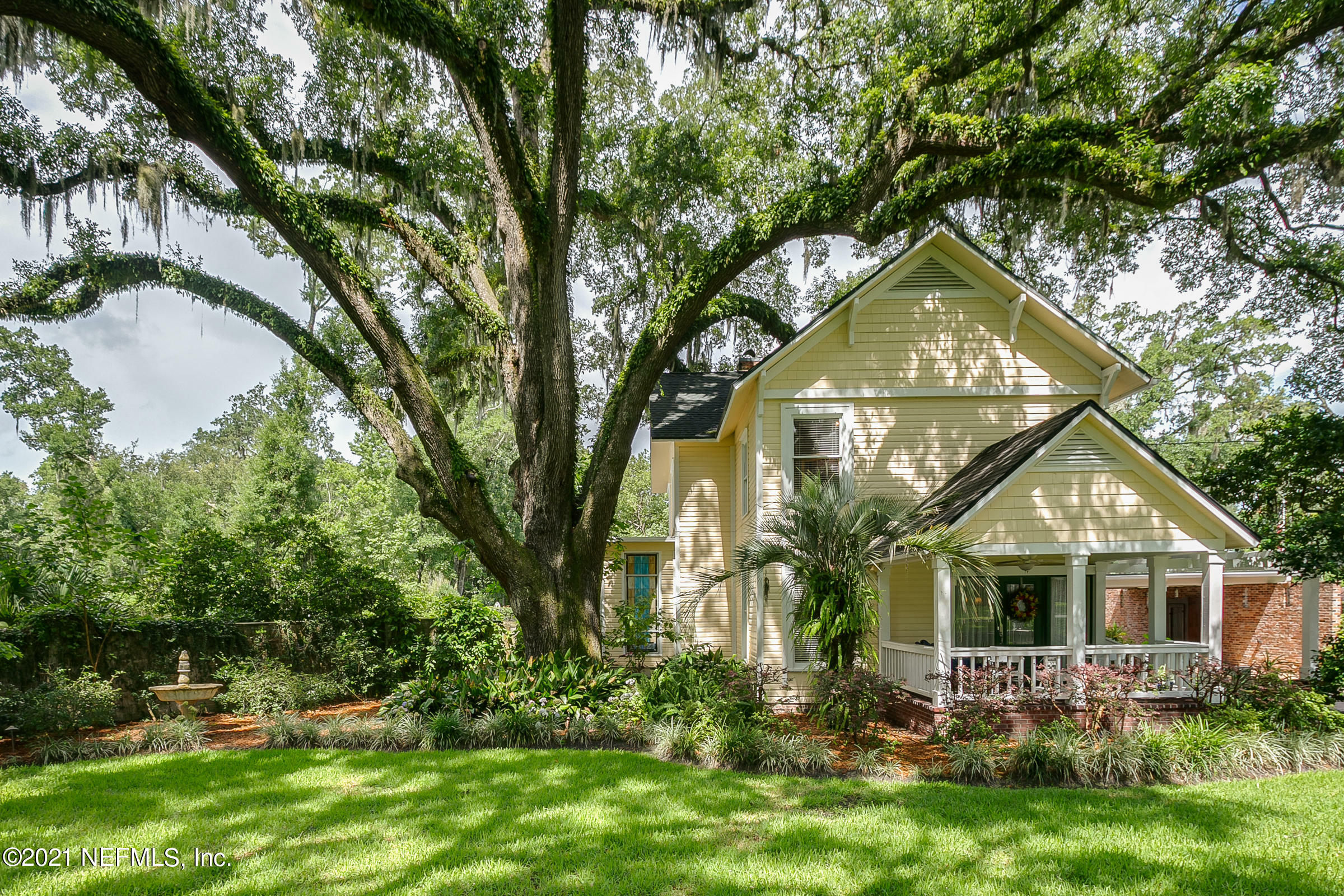 Property Photo:  1632 Plainfield Avenue  FL 32073 