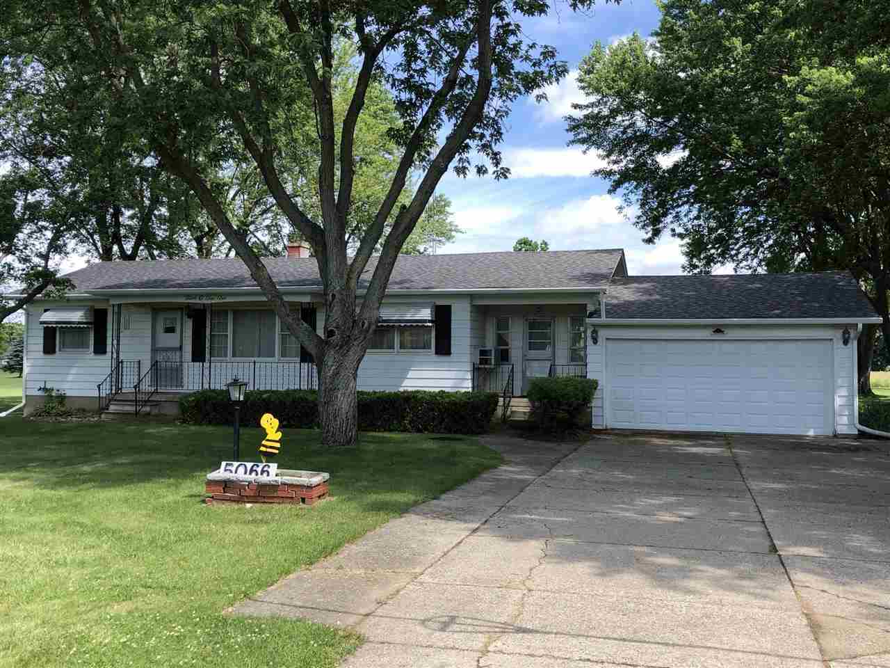 Property Photo:  5066 W Dodge  MI 48420 