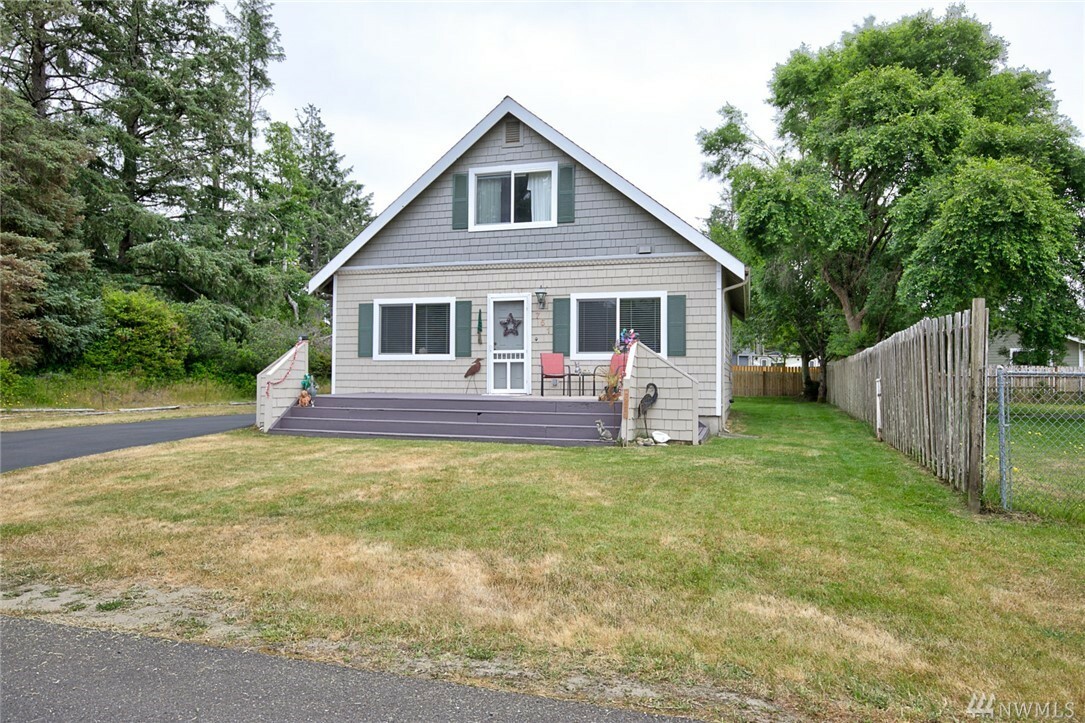 Property Photo:  751 Pintail Ct SE  WA 98569 