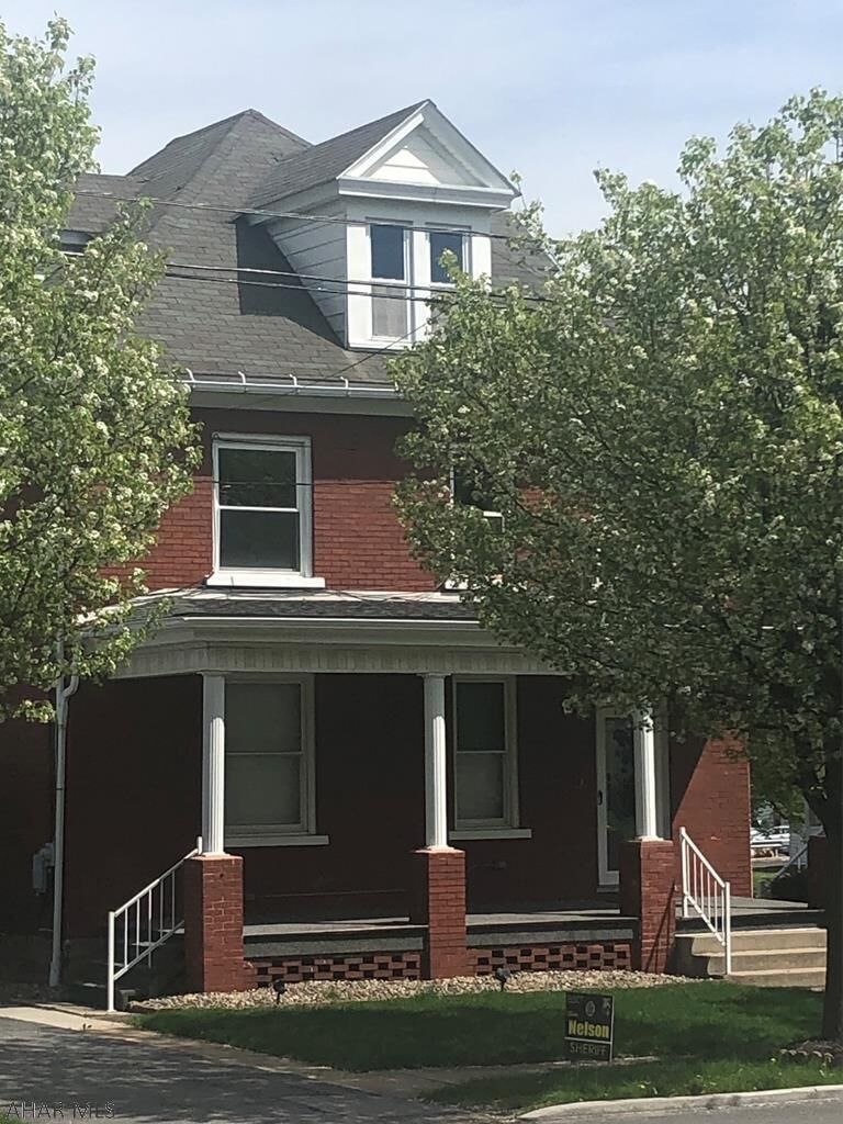 Property Photo: 505 E Penn Street PA 15522