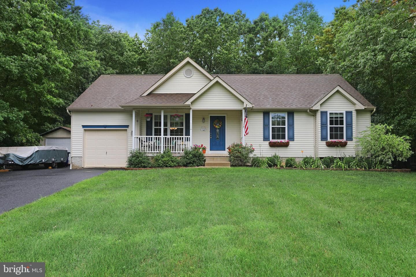 Property Photo:  112 Lewis Court  NJ 08322 