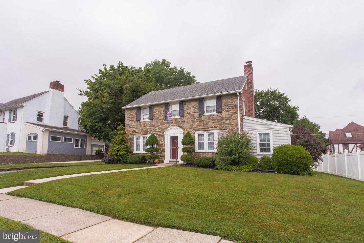 Property Photo:  511 Brookfield Road  PA 19026 