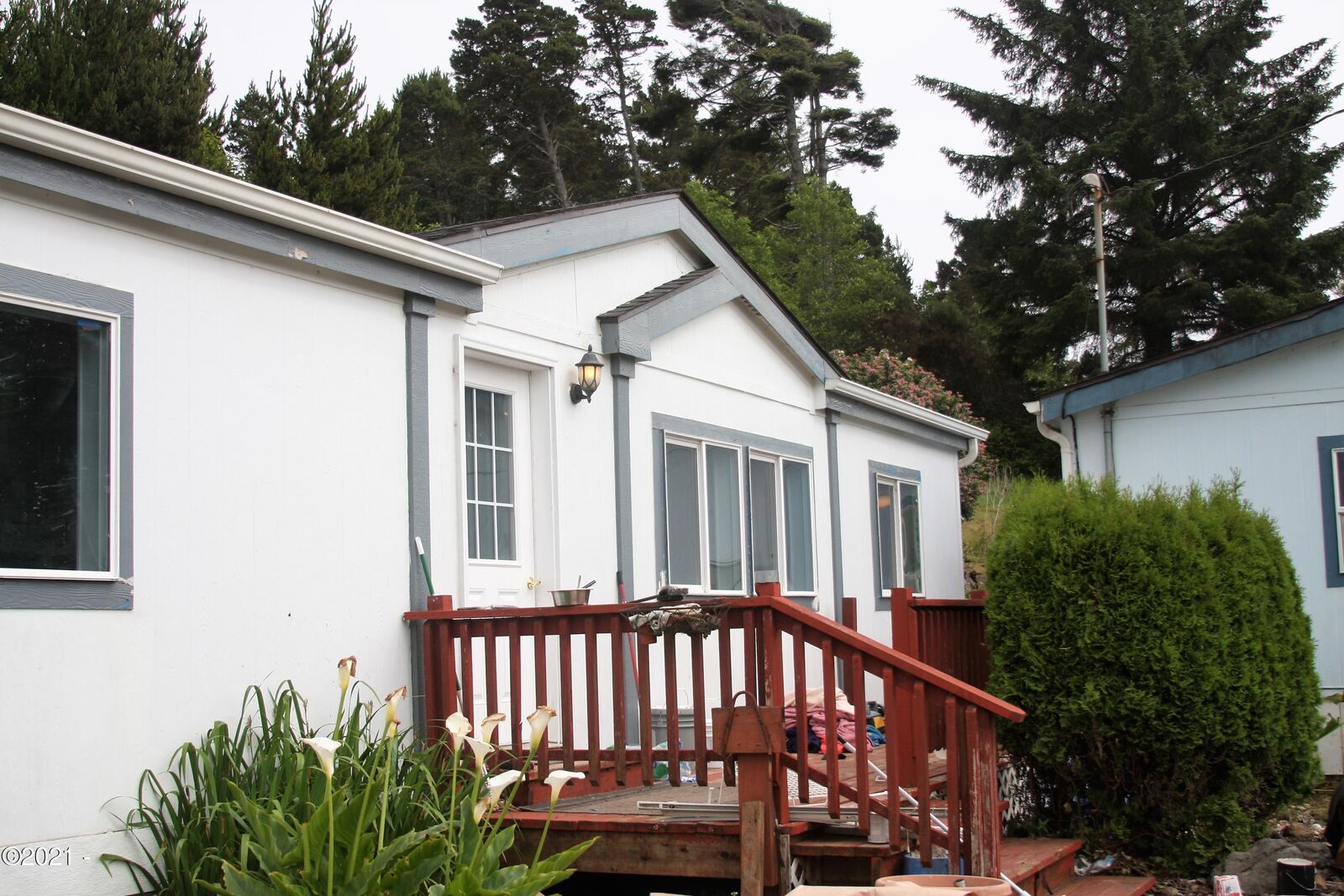 Property Photo: 10221 NW Line Street OR 97376