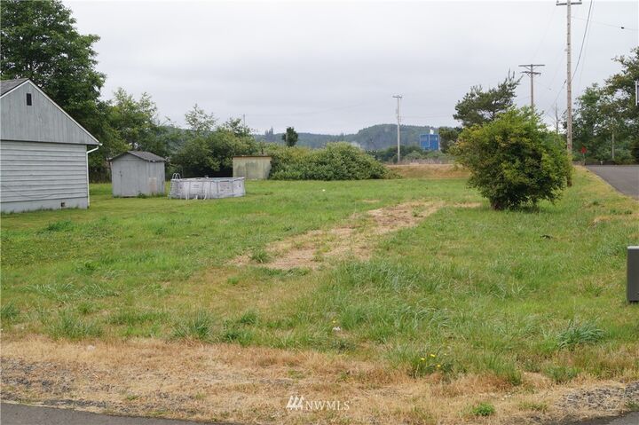 820 Polk Street  Aberdeen WA 98520 photo