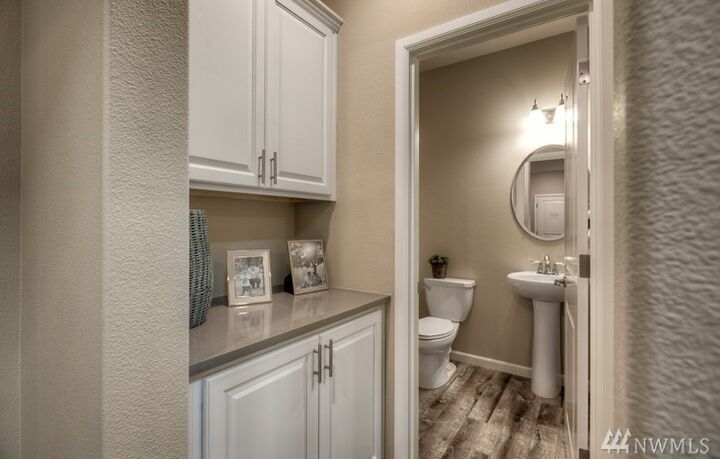 Property Photo: 12827 192nd Place E 308 WA 98391