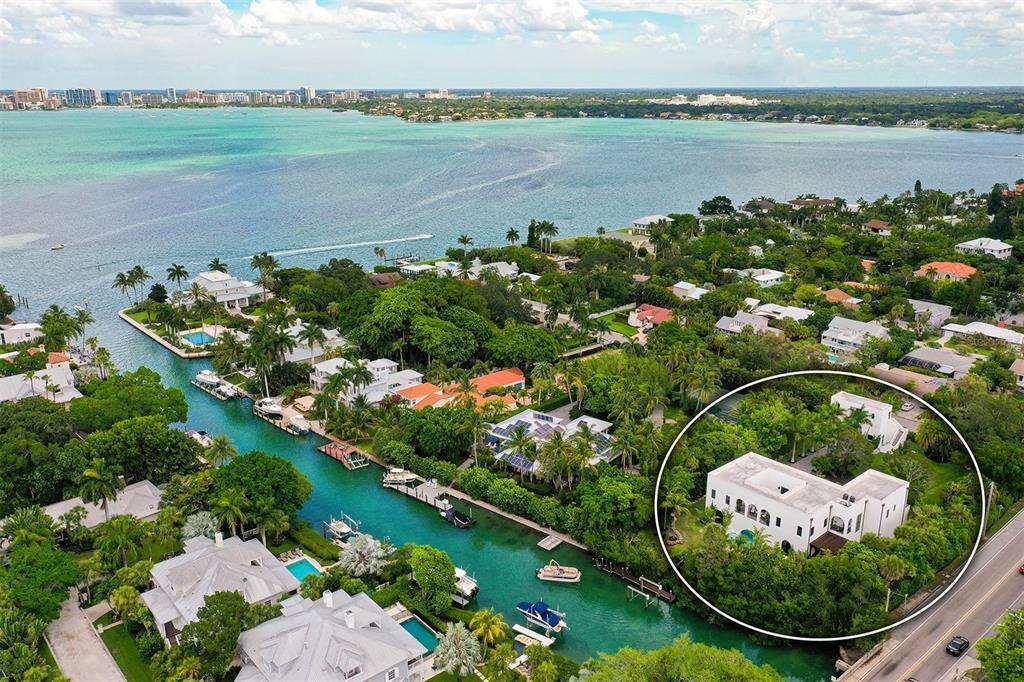 Property Photo: 3482 Flamingo Avenue FL 34242