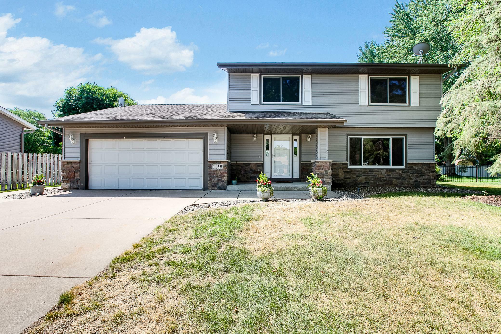 Property Photo:  1158 Fernwood Court  MN 55126 