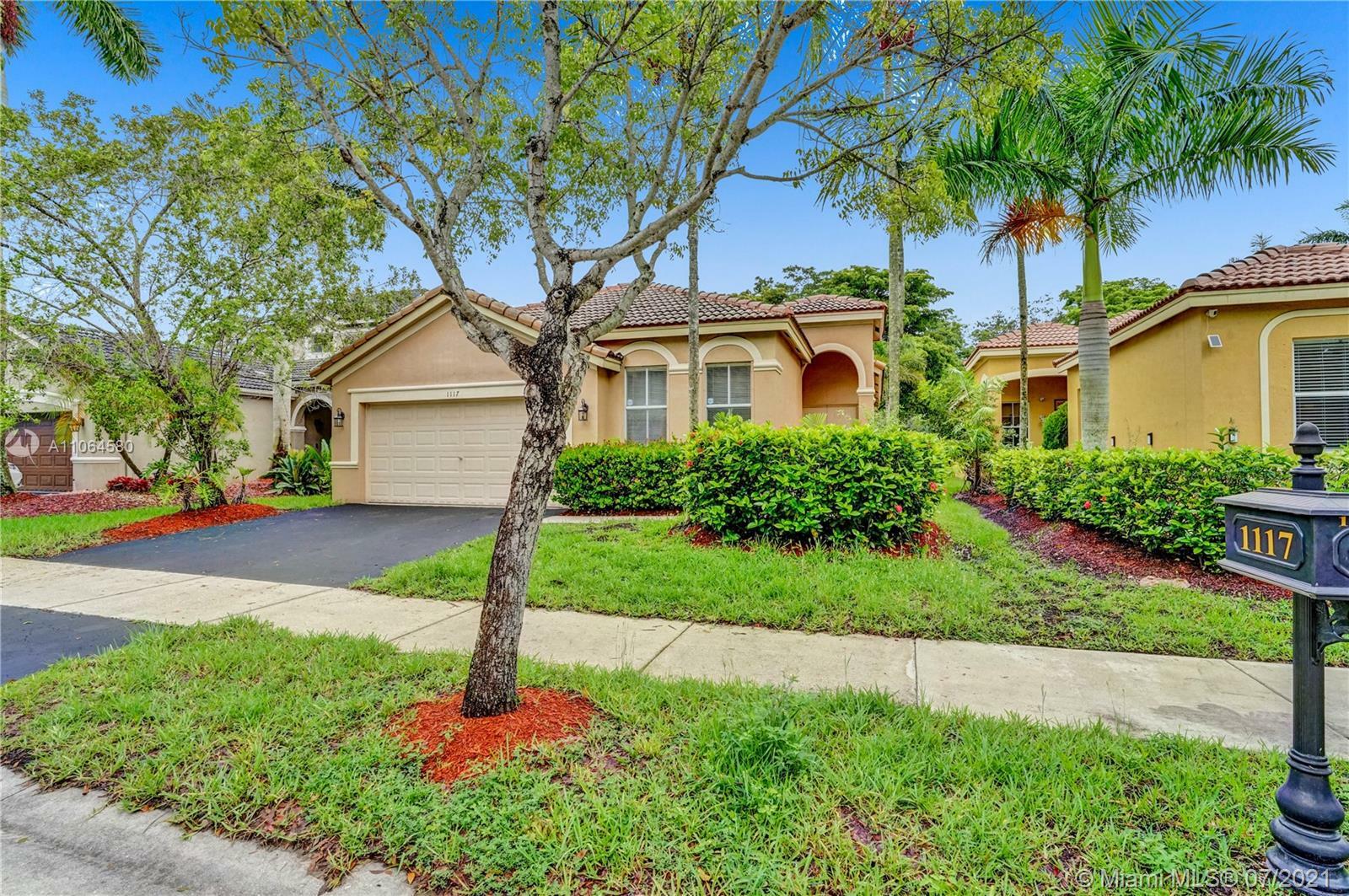 Property Photo:  1117 Bluewood Ter  FL 33327 