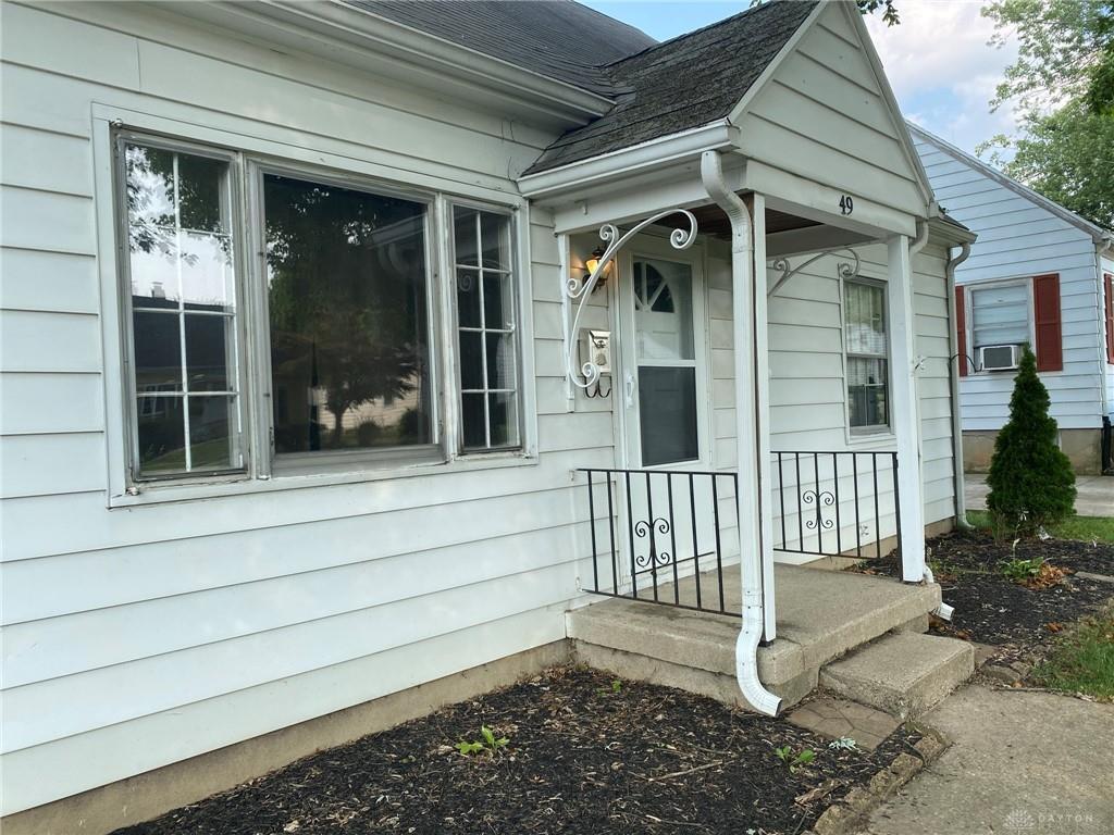 Property Photo: 49 Thorpe Drive OH 45420