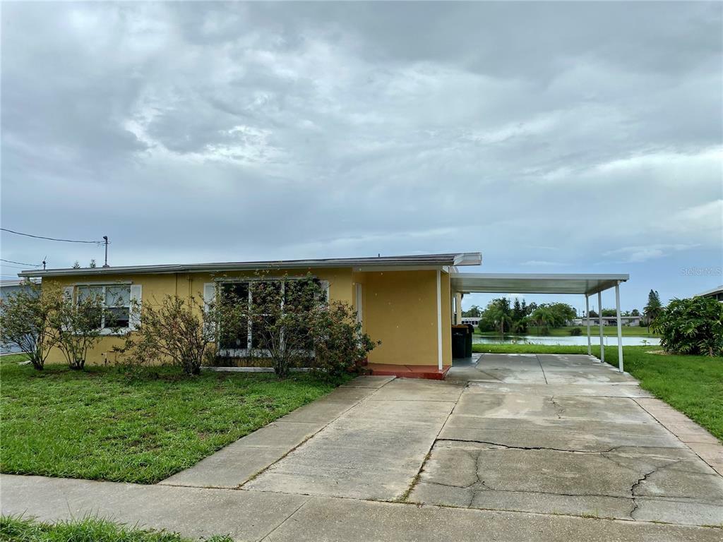 Property Photo:  2216 Gifford Street  FL 33952 