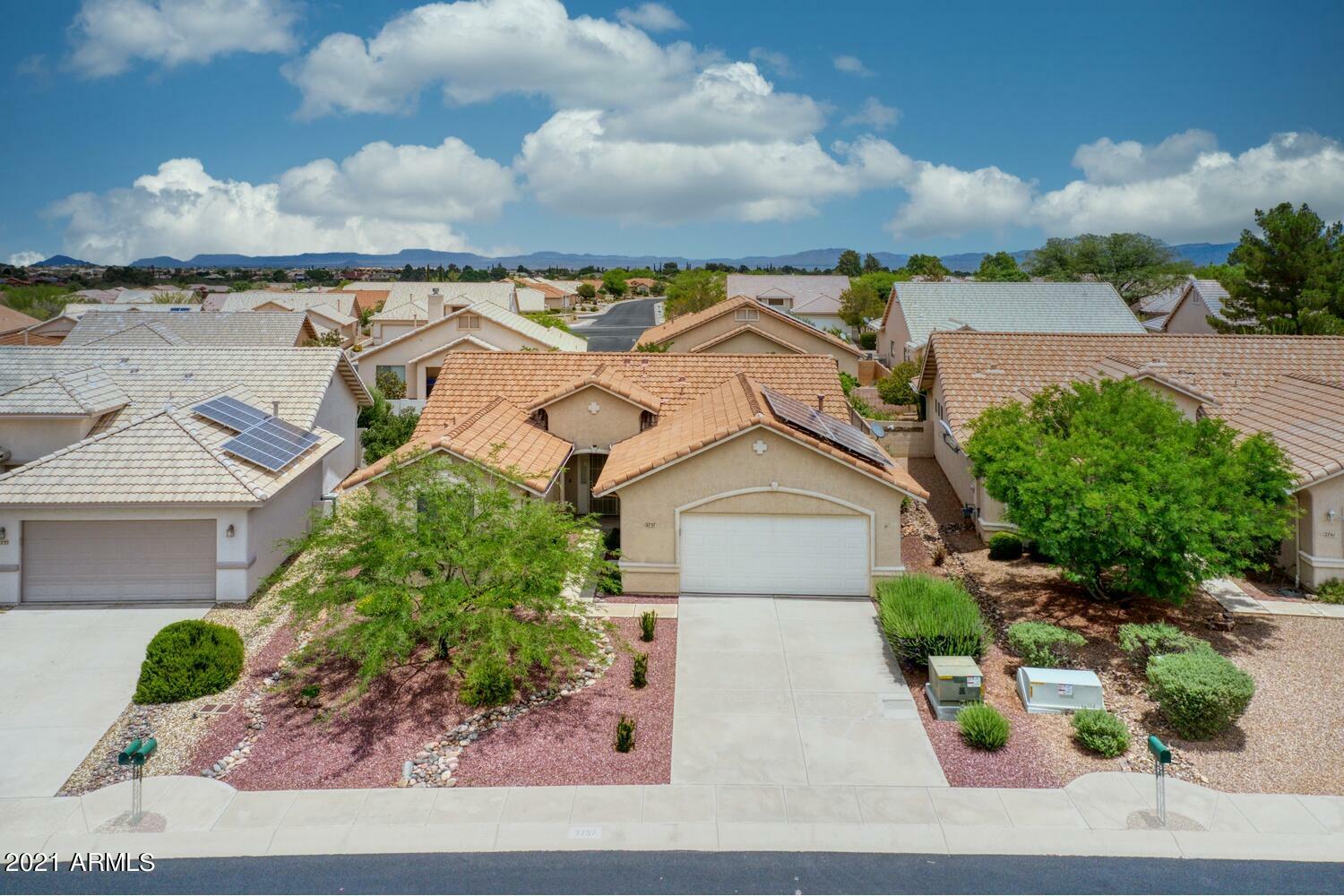 Property Photo: 2757 Stonehenge Drive AZ 85650