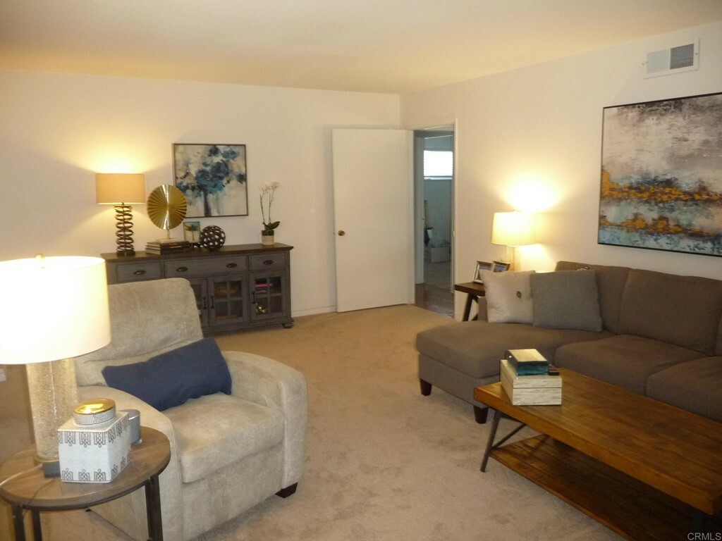 Property Photo:  1660 Garywood Street  CA 92021 