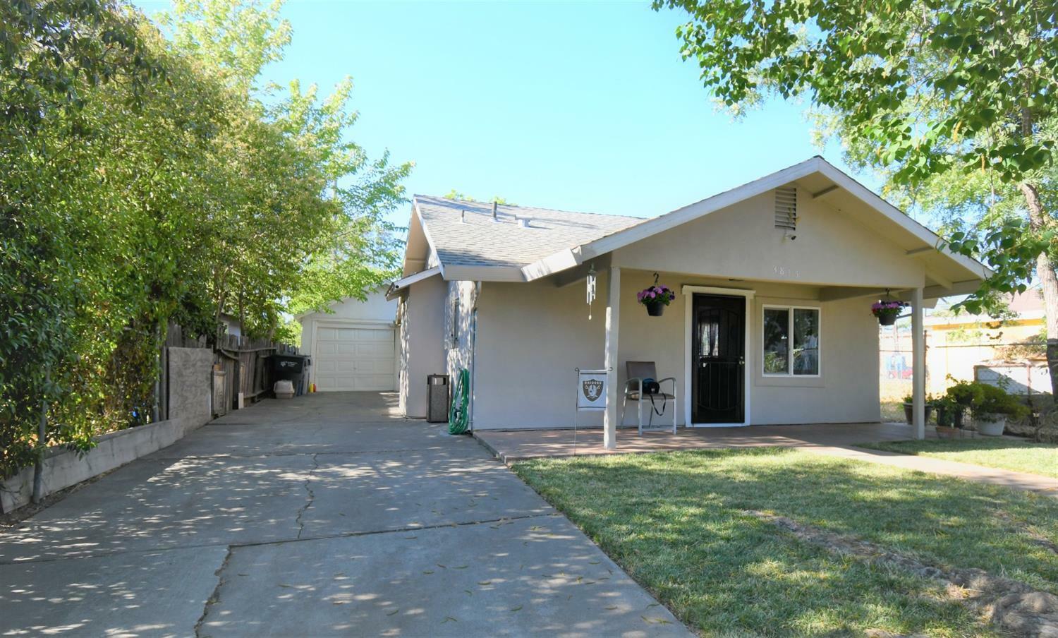 Property Photo:  3815 22nd Avenue  CA 95820 