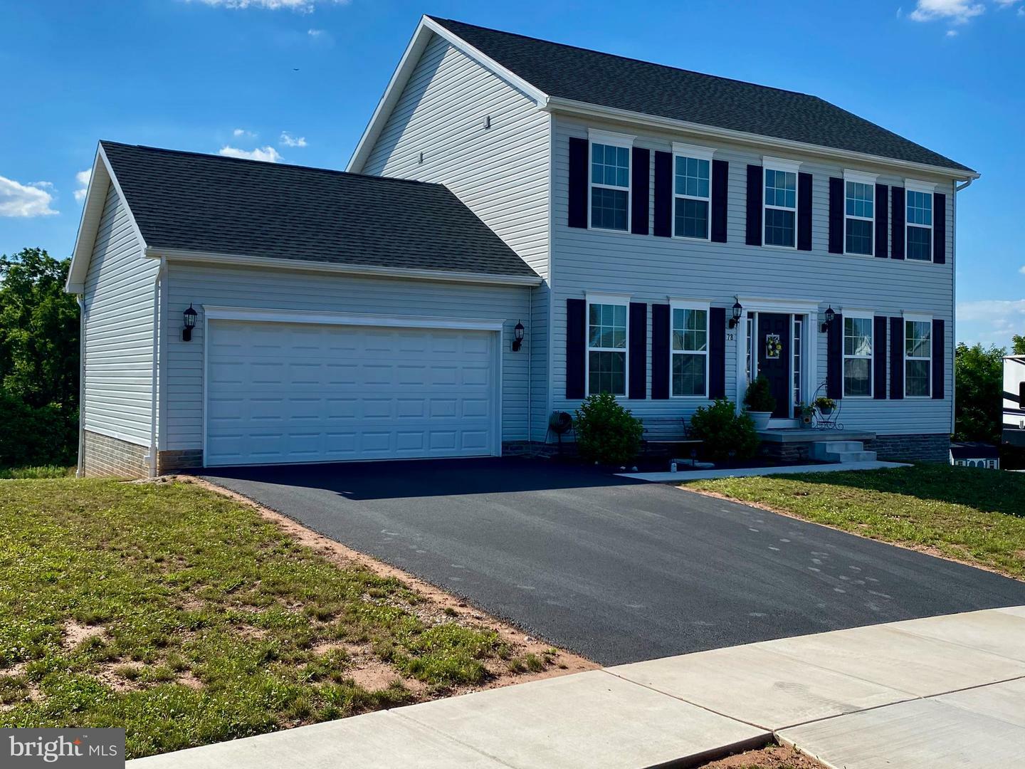 Property Photo: 78 Clover Run PA 17301
