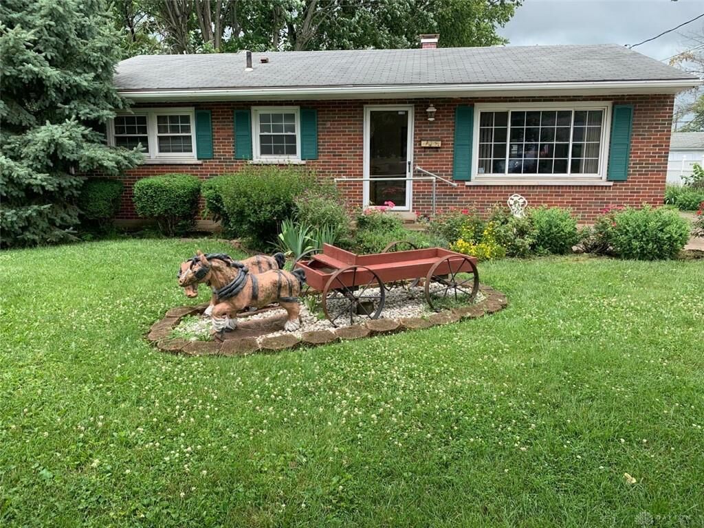 Property Photo: 810 Aeronca Street OH 45042