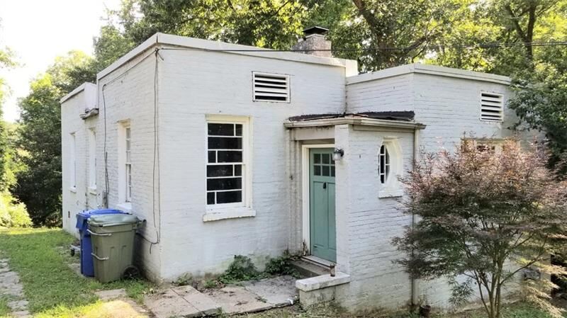 Property Photo:  2242 Venetian Drive SW  GA 30311 