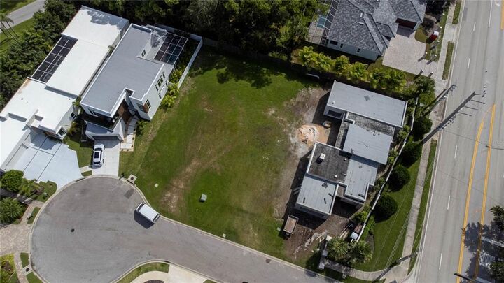 Property Photo: 4734 Rivetta Court FL 34231