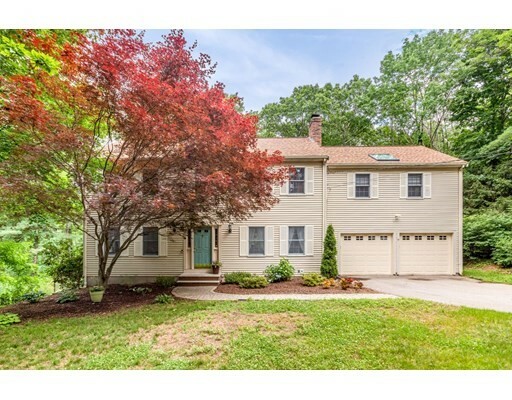 Property Photo:  67 Maskwonicut St  MA 02067 