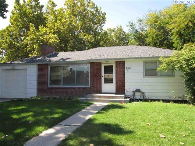 Property Photo: 105 N Palouse St WA 99336